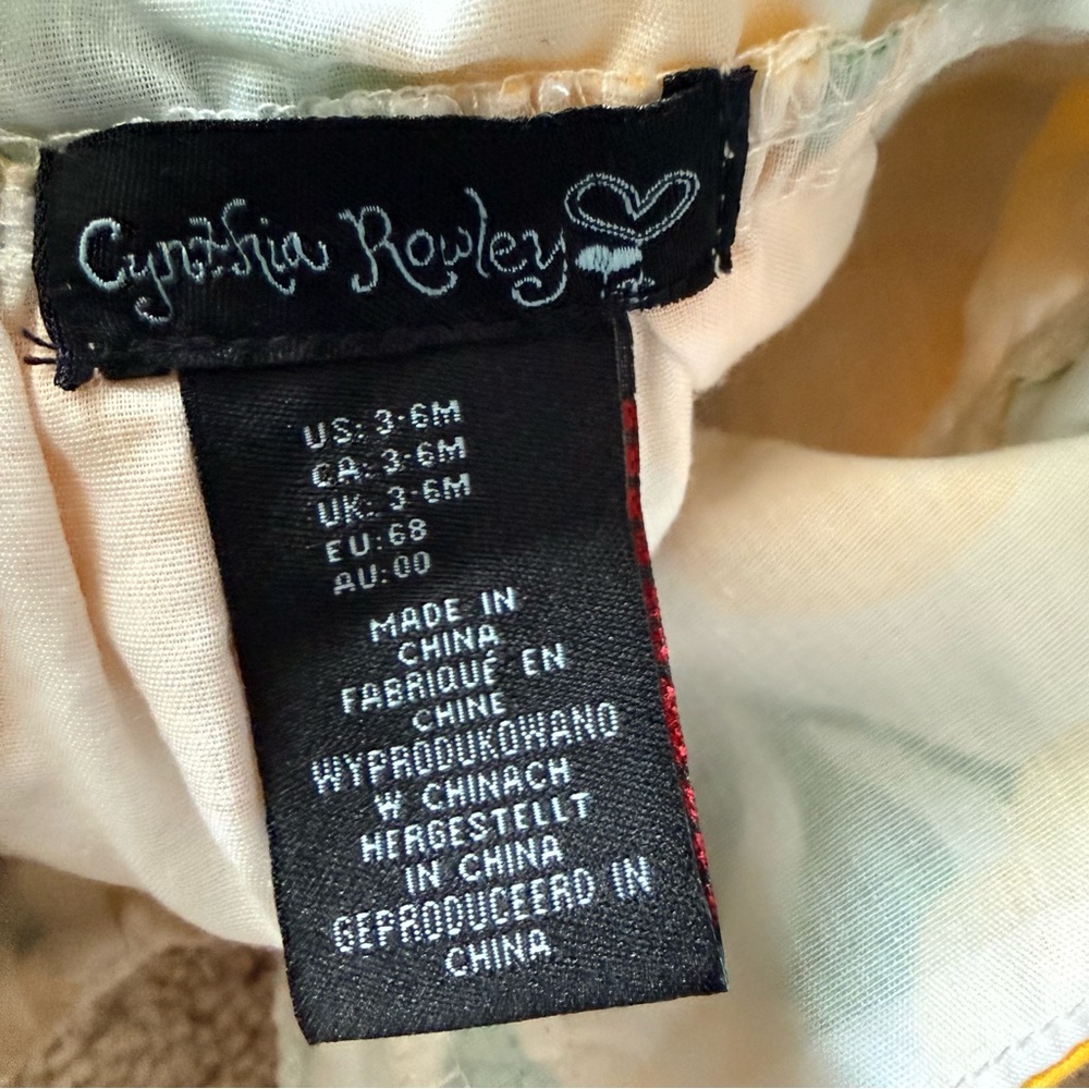 Cynthia Rowley Lemon Print Baby Romper Size 3-6 M - Picture 4 of 4